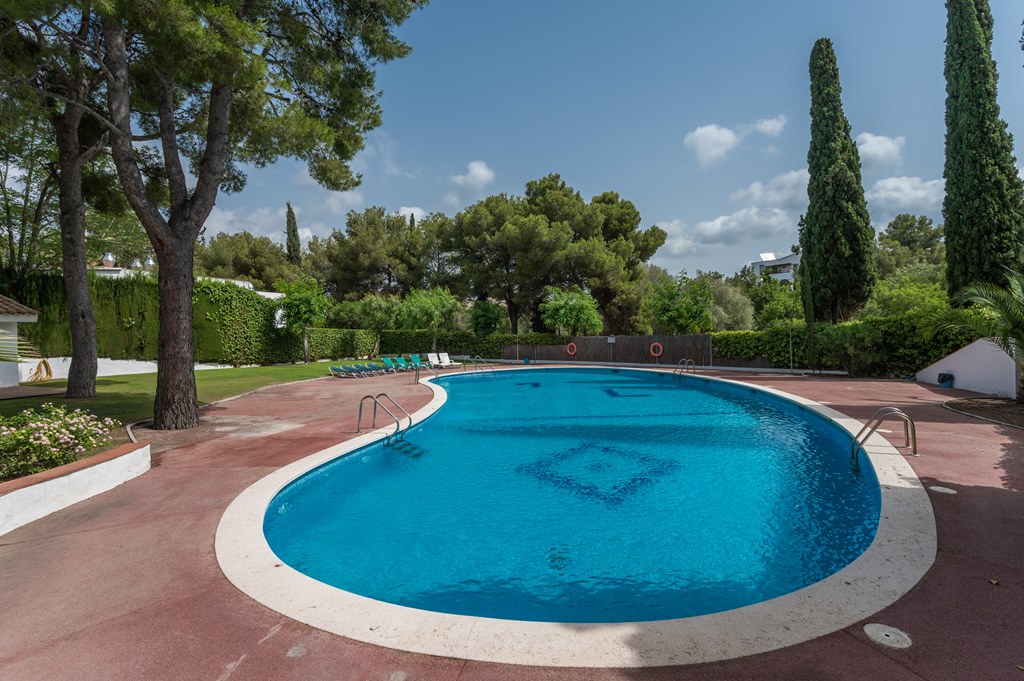 Alquiler de verano: Villa con piscina